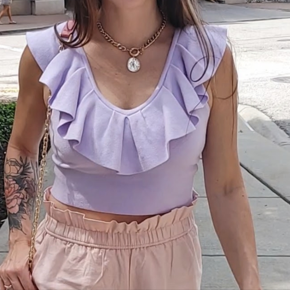 Women's lavender body contour top from express